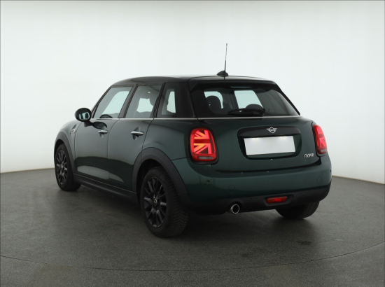 MINI 5-door