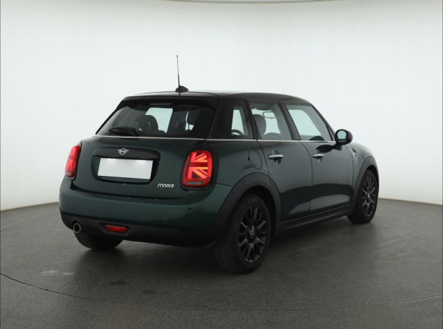 MINI 5-door