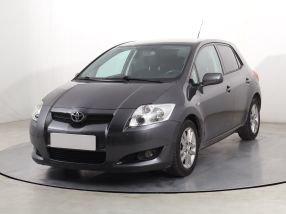 Toyota Auris - 2009