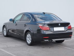 BMW 5 - 2004