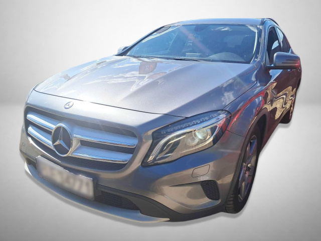 Mercedes-Benz GLA 2015
