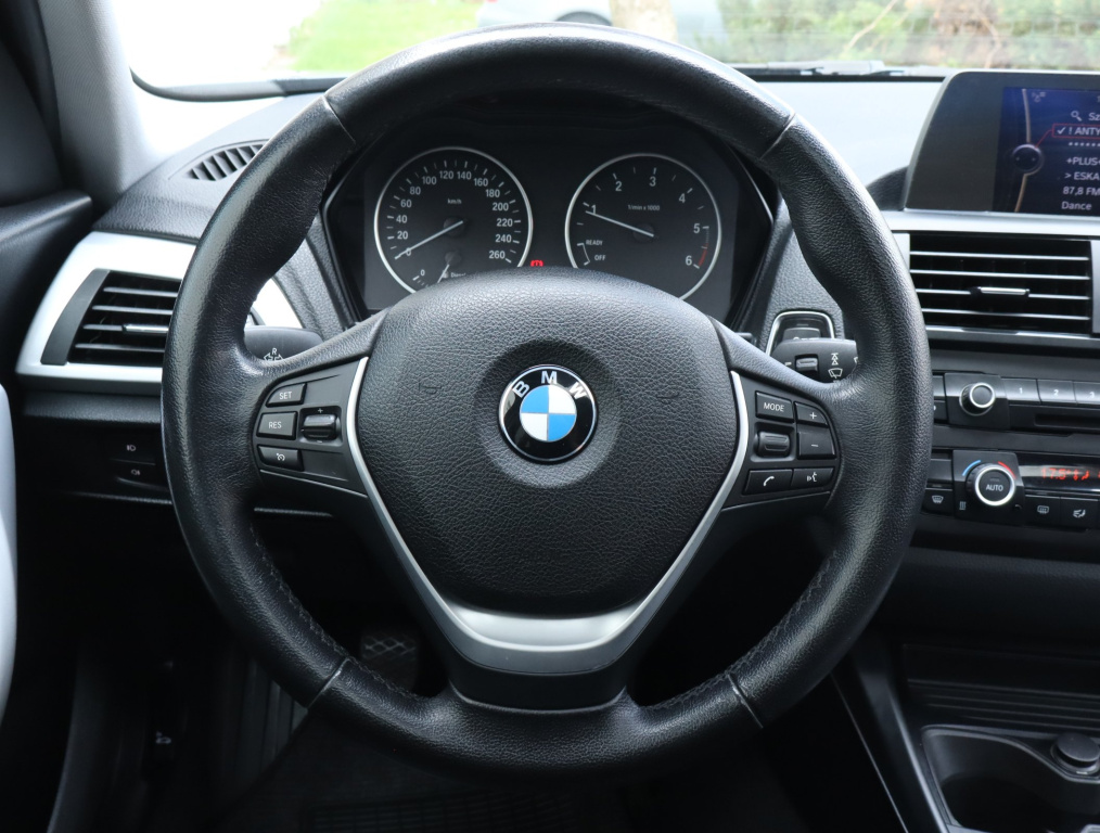 BMW 1