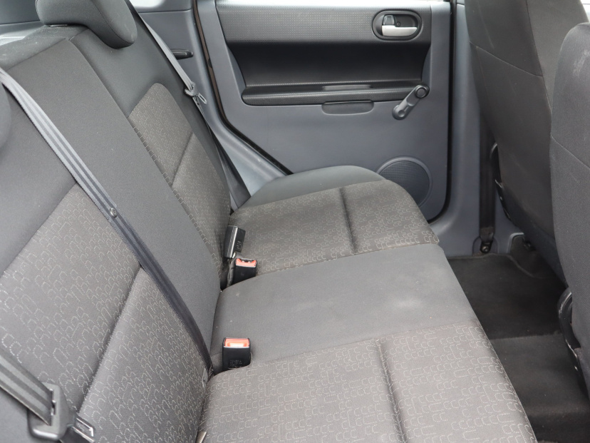 Mitsubishi Colt, 2011
