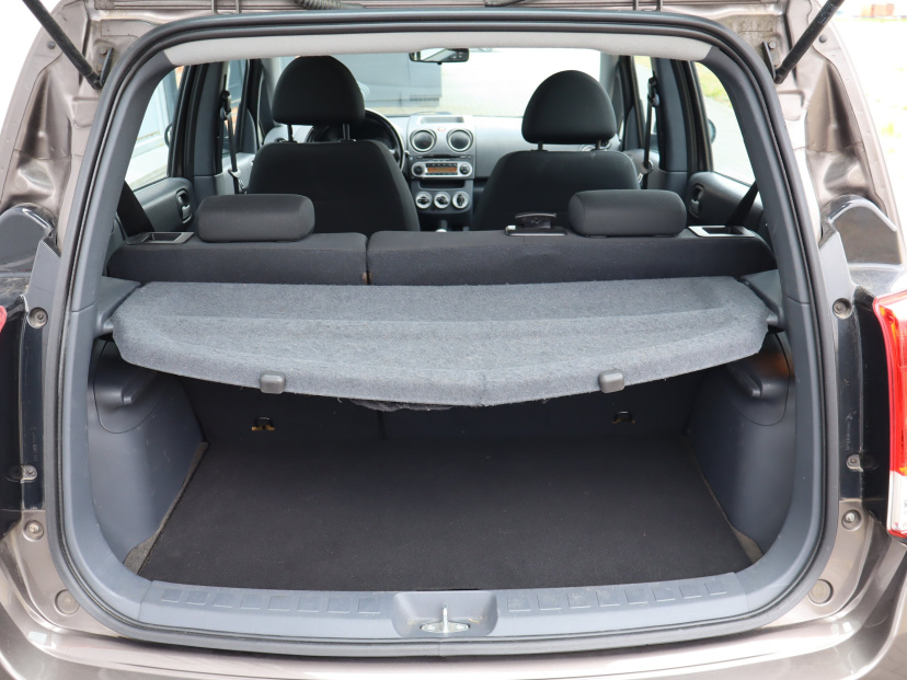 Mitsubishi Colt, 2011
