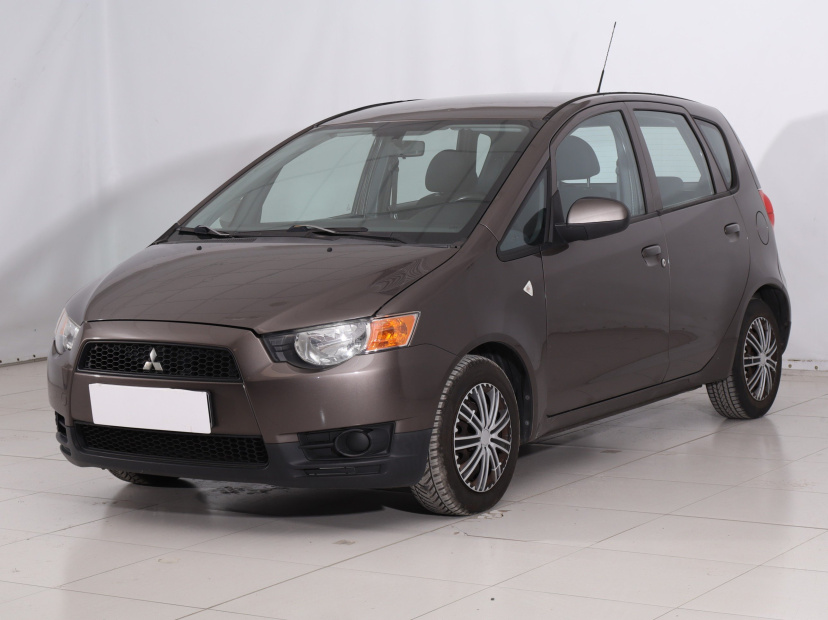 Mitsubishi Colt, 2011