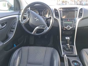 Hyundai i30 - 2012