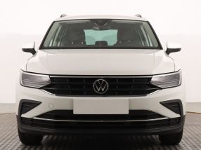 Volkswagen Tiguan - 2020