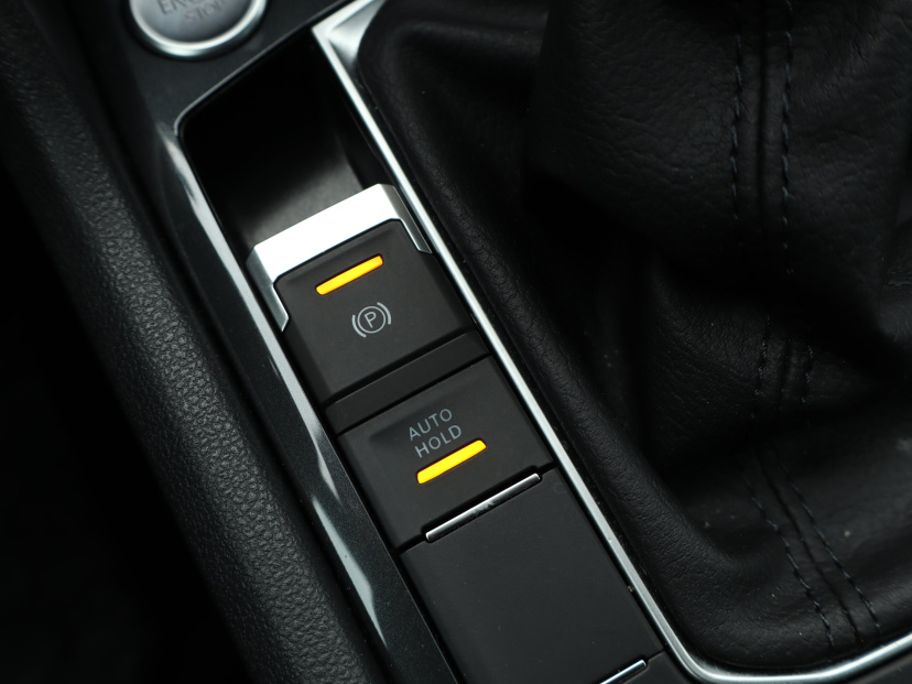 Volkswagen Tiguan, 2020