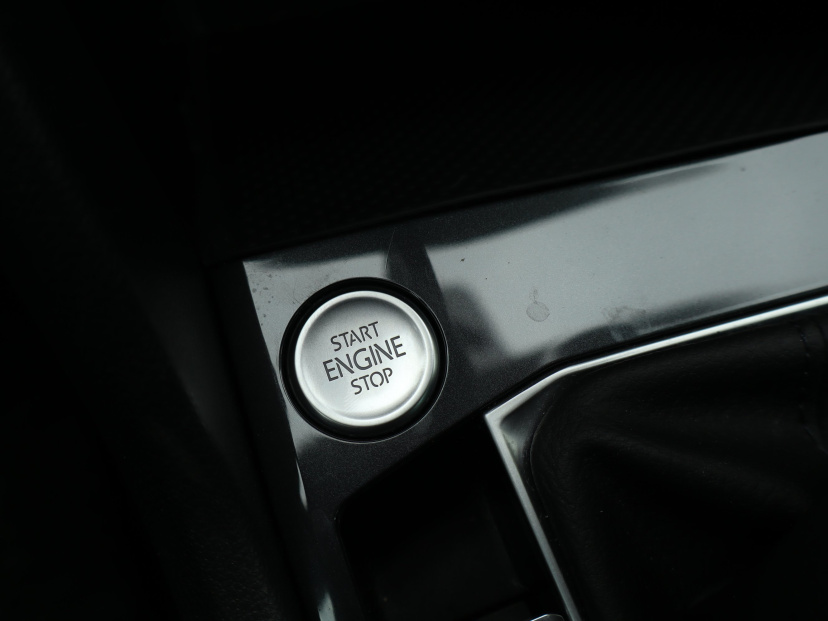 Volkswagen Tiguan, 2020