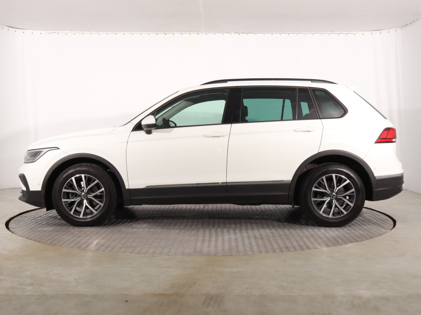 Volkswagen Tiguan, 2020