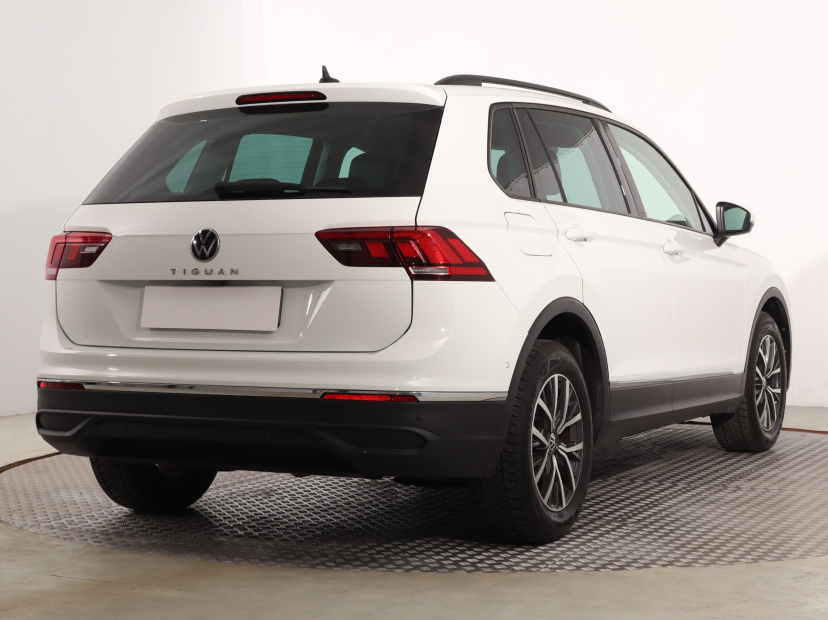 Volkswagen Tiguan, 2020