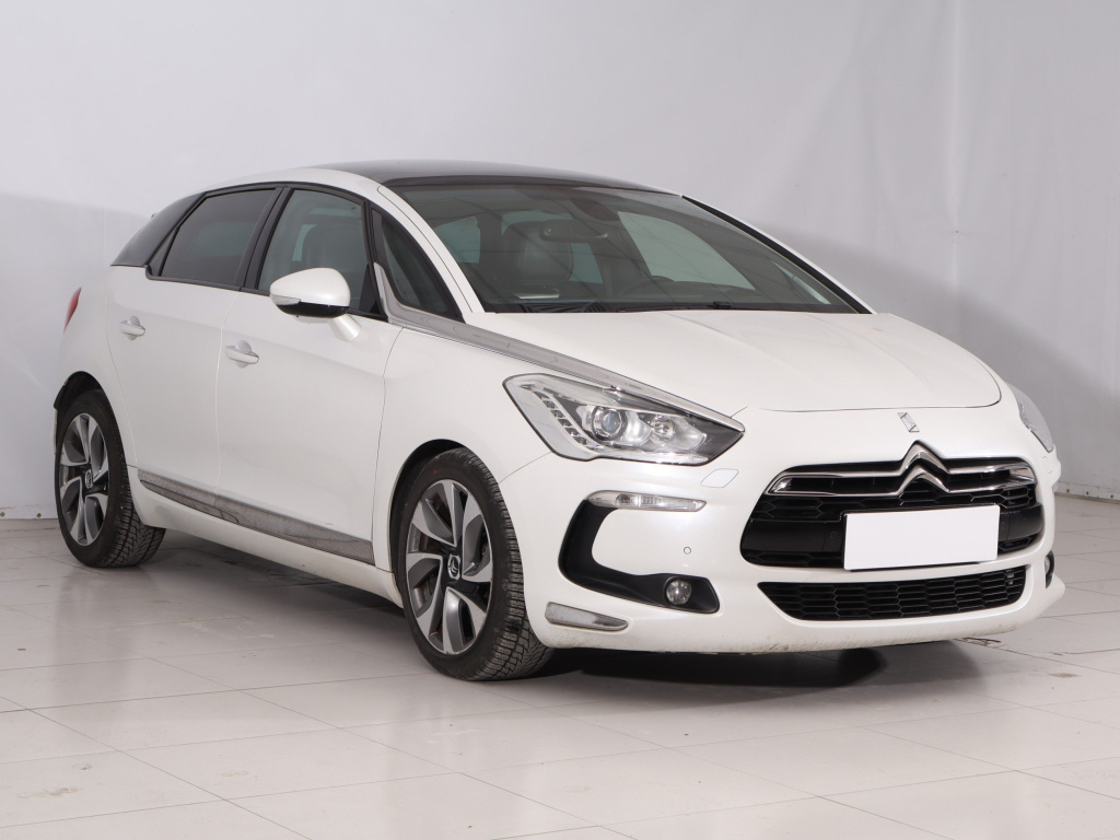 Citroen DS5
