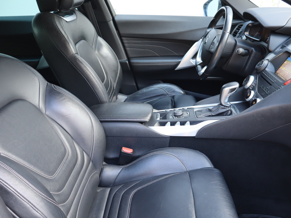Citroen DS5