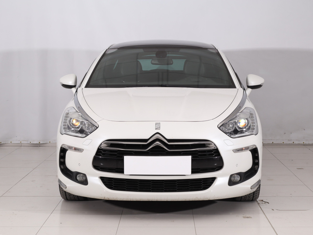 Citroen DS5