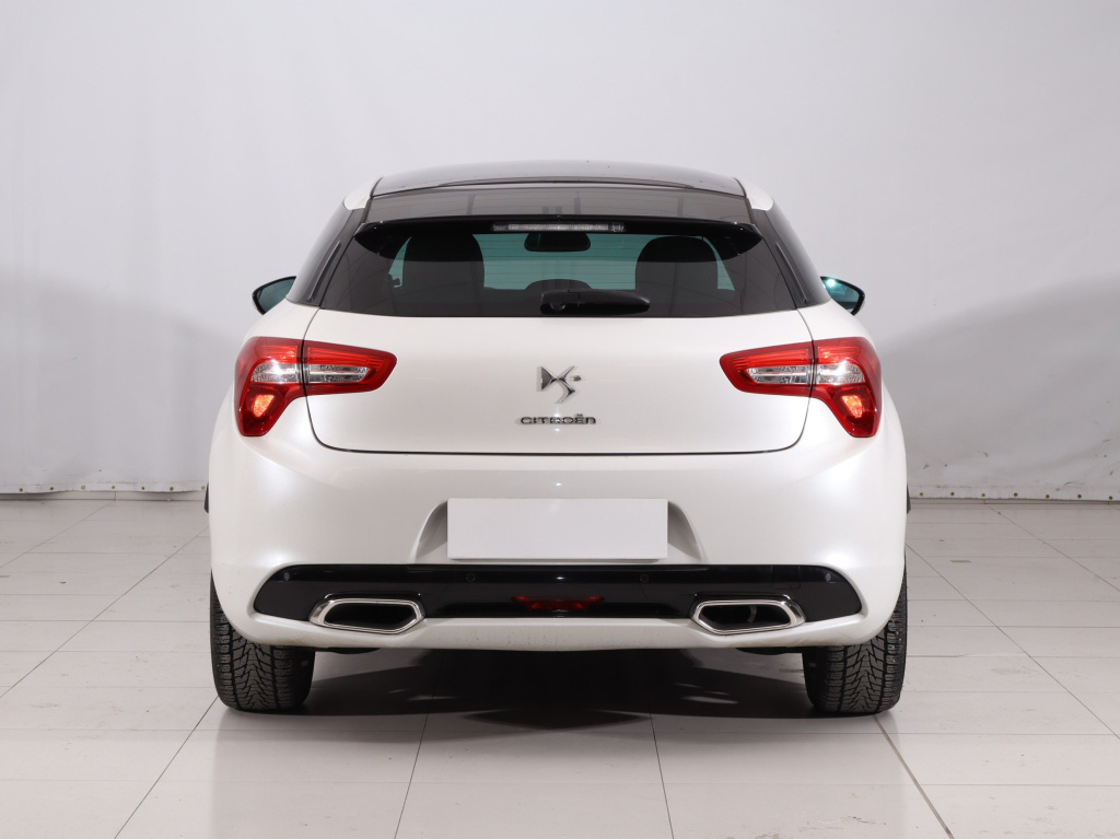 Citroen DS5