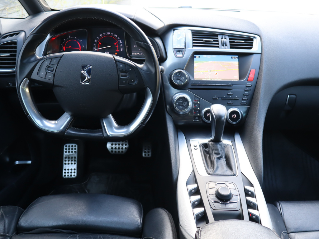 Citroen DS5