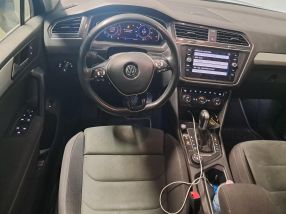 Volkswagen Tiguan - 2019