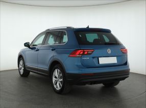Volkswagen Tiguan - 2019
