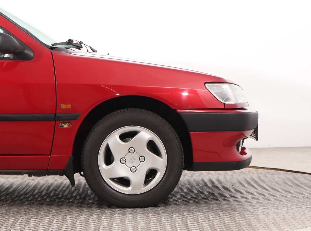 Peugeot 306