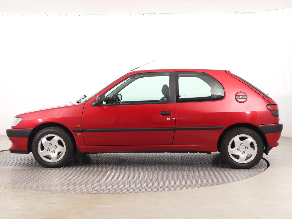 Peugeot 306