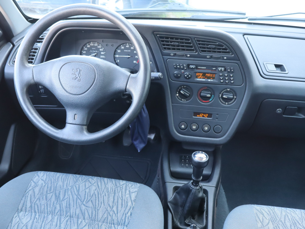Peugeot 306