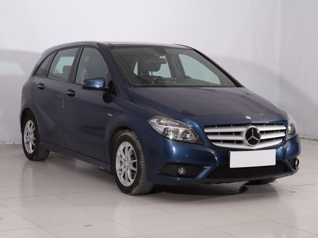 Mercedes-Benz B