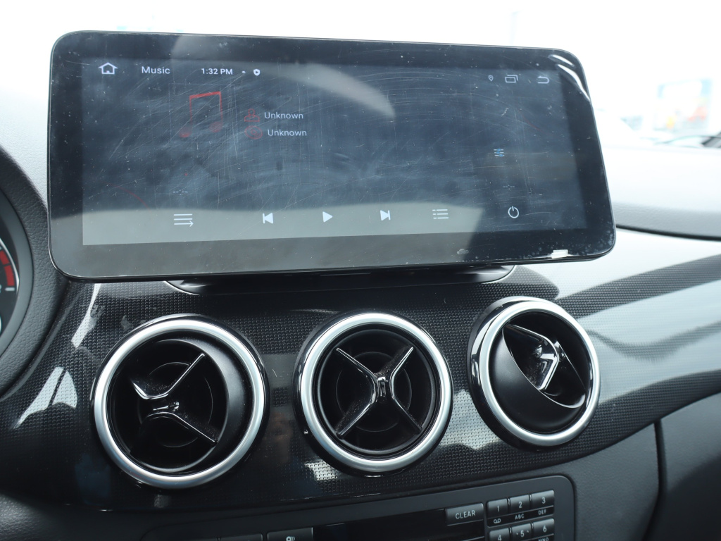 Mercedes-Benz B