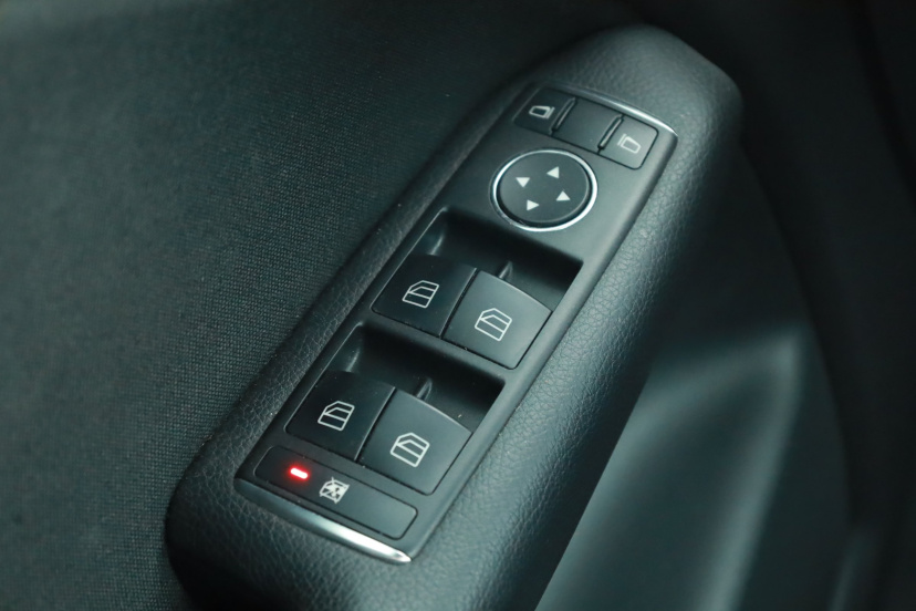 Mercedes-Benz B, 2012