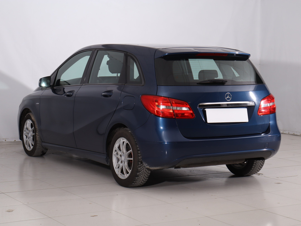 Mercedes-Benz B