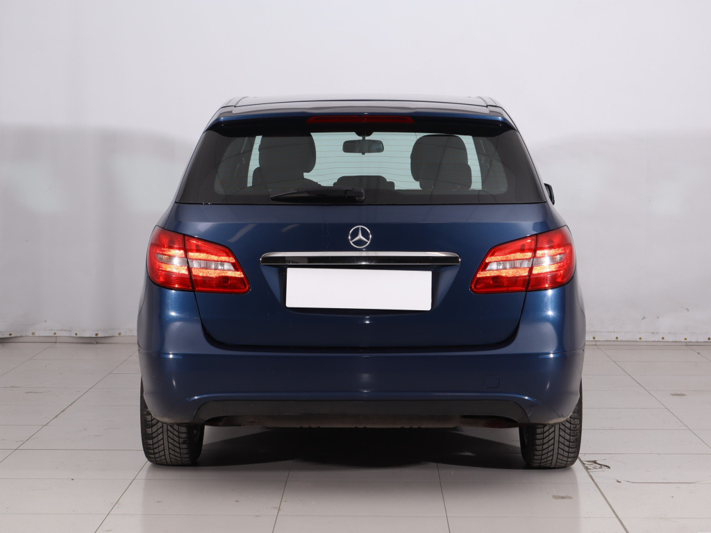 Mercedes-Benz B