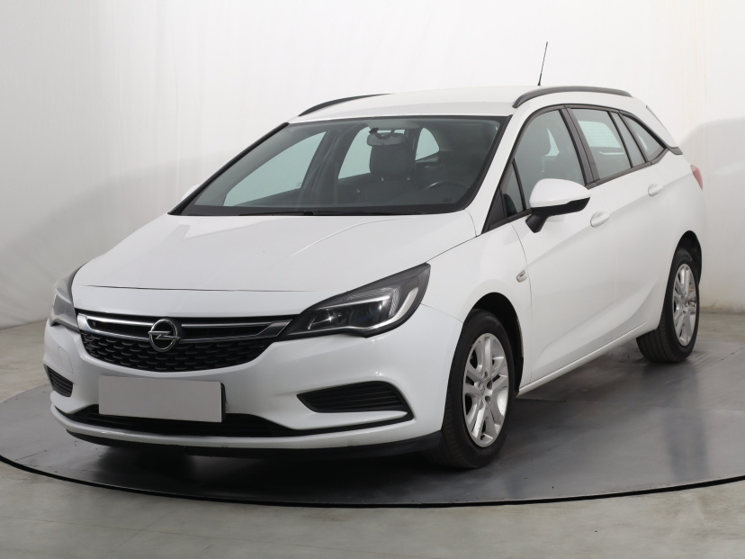 Opel Astra, 2018
