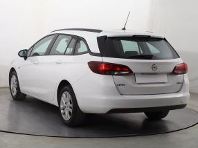 Opel Astra - 2018