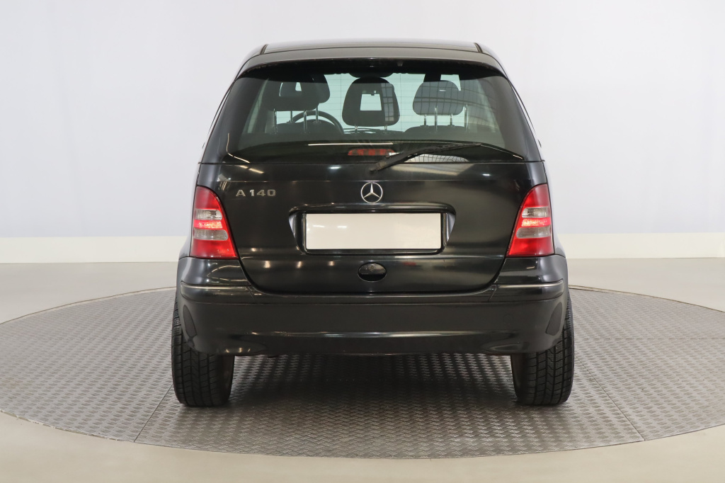 Mercedes-Benz A