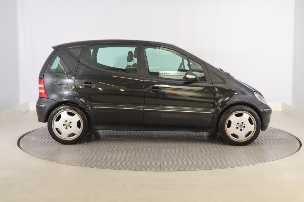 Mercedes-Benz A