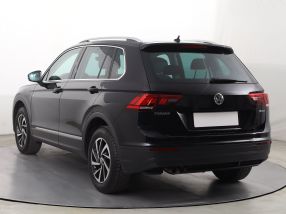 Volkswagen Tiguan - 2018