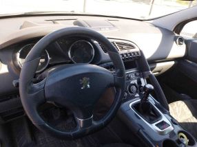 Peugeot 3008 - 2012