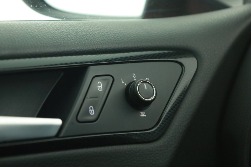 Volkswagen Golf, 2013