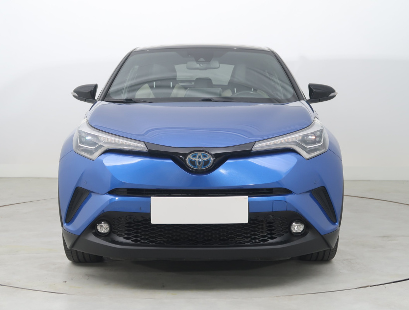 Toyota C-HR, 2018
