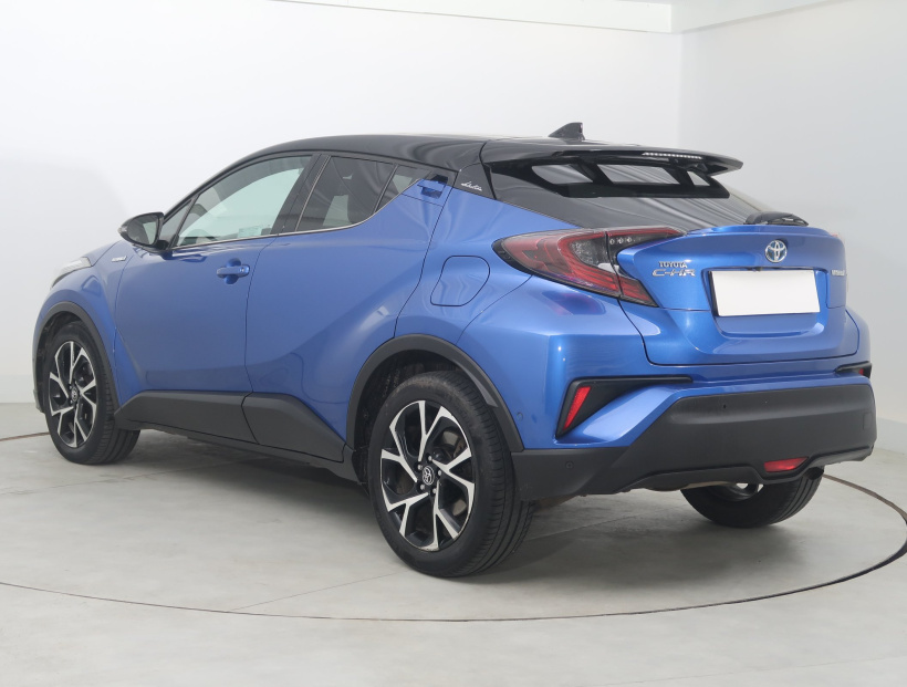 Toyota C-HR, 2018