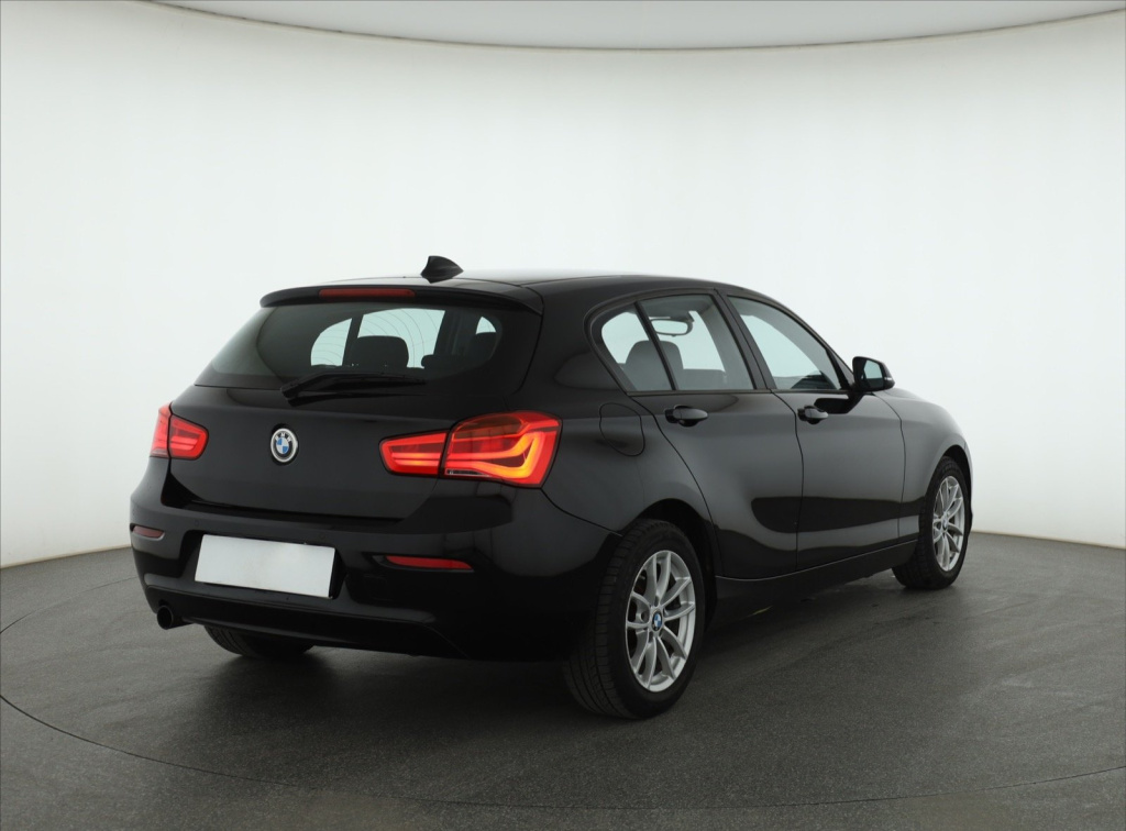 BMW 1