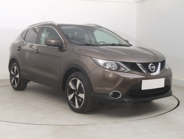 Nissan Qashqai, 2015