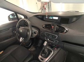 Renault Grand Scenic - 2011