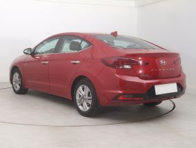 Hyundai Elantra - 2020