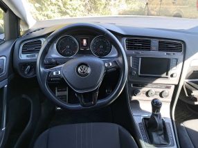 Volkswagen Golf - 2016