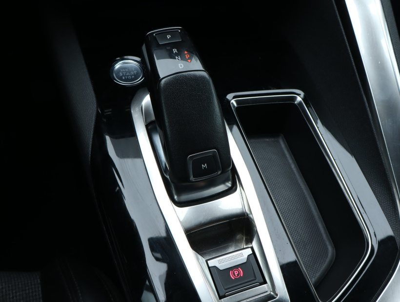 Peugeot 3008, 2020