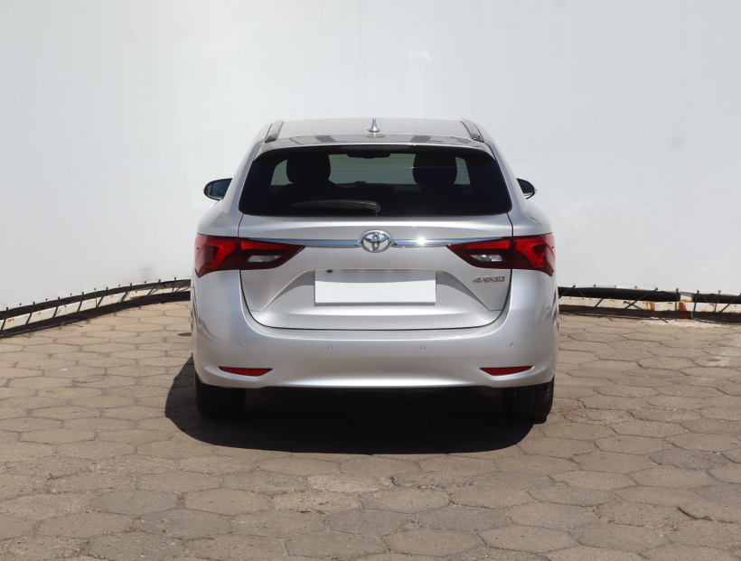 Toyota Avensis, 2019