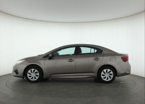 Toyota Avensis - 2015