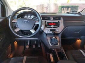 Ford Kuga - 2011