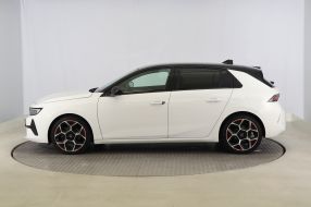 Opel Astra - 2023