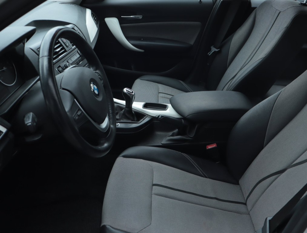 BMW 1